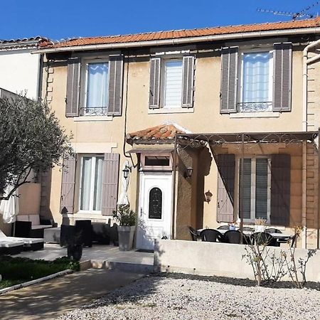 Maison Maloya 2 Chambres Avec Jardin Cavaillon Eksteriør bilde